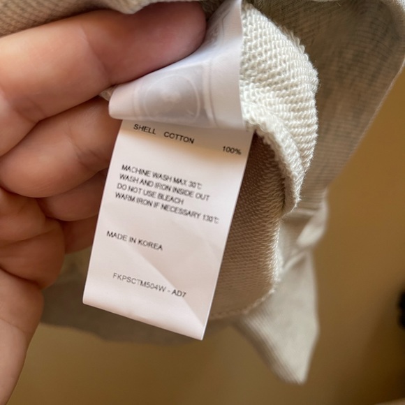 Cute Cherry Sweatshirt - Picture 4 of 8